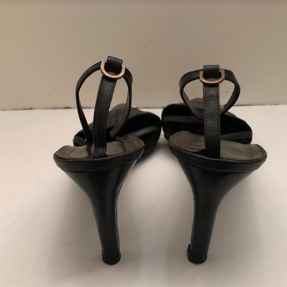 BURBERRY PORSUM BLACK LEATHER SHOE WITH HEEL  AND GROMIT FRONT DETAIL - Picture 9 of 12